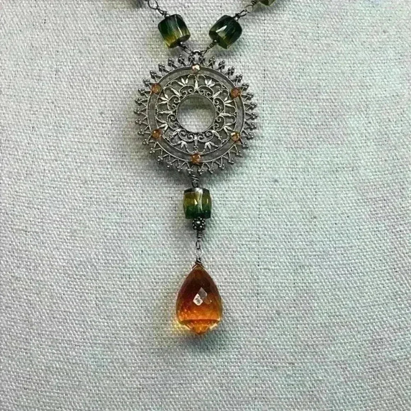 Vintage Silver Necklace - Green Glass Beads and Orange Dangle Crystal Pendant - Picture 2 of 4